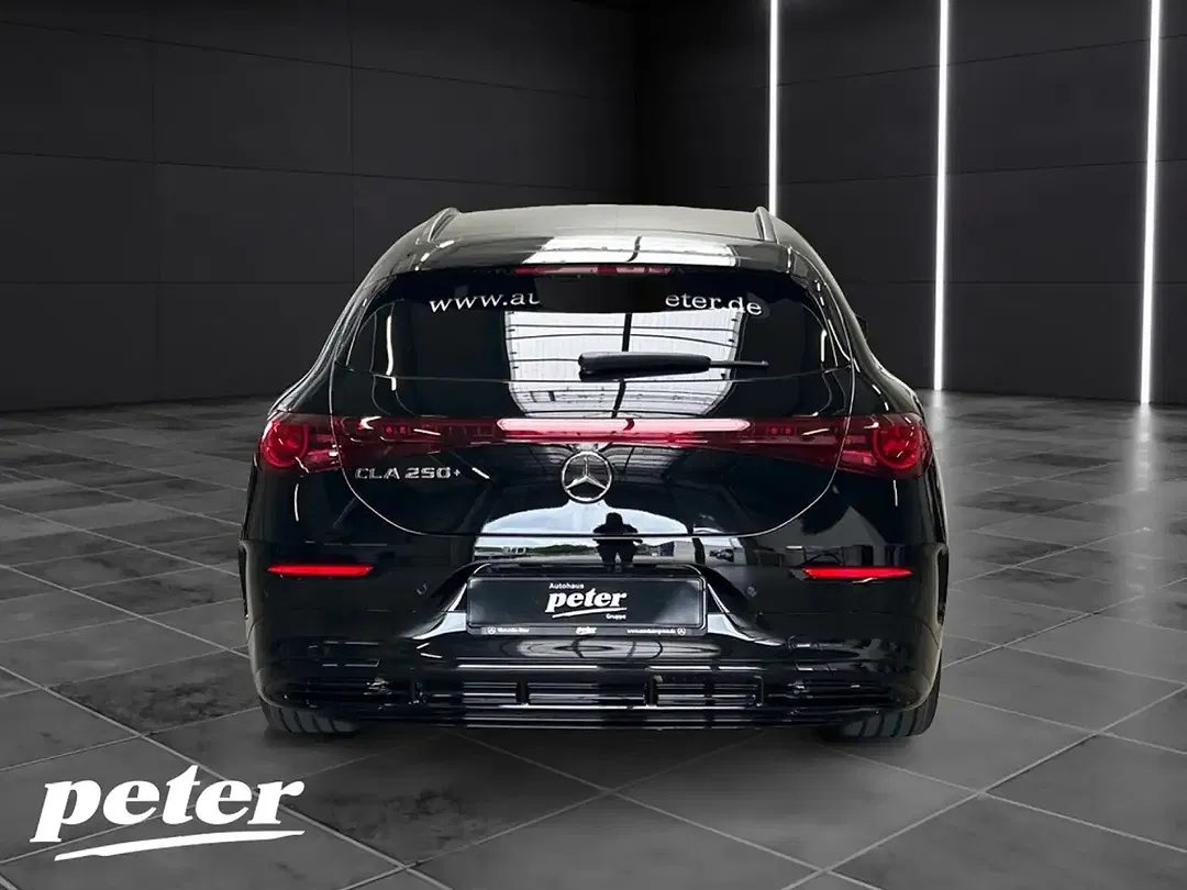 Mercedes-Benz CLA 250 - Thumbnail 4