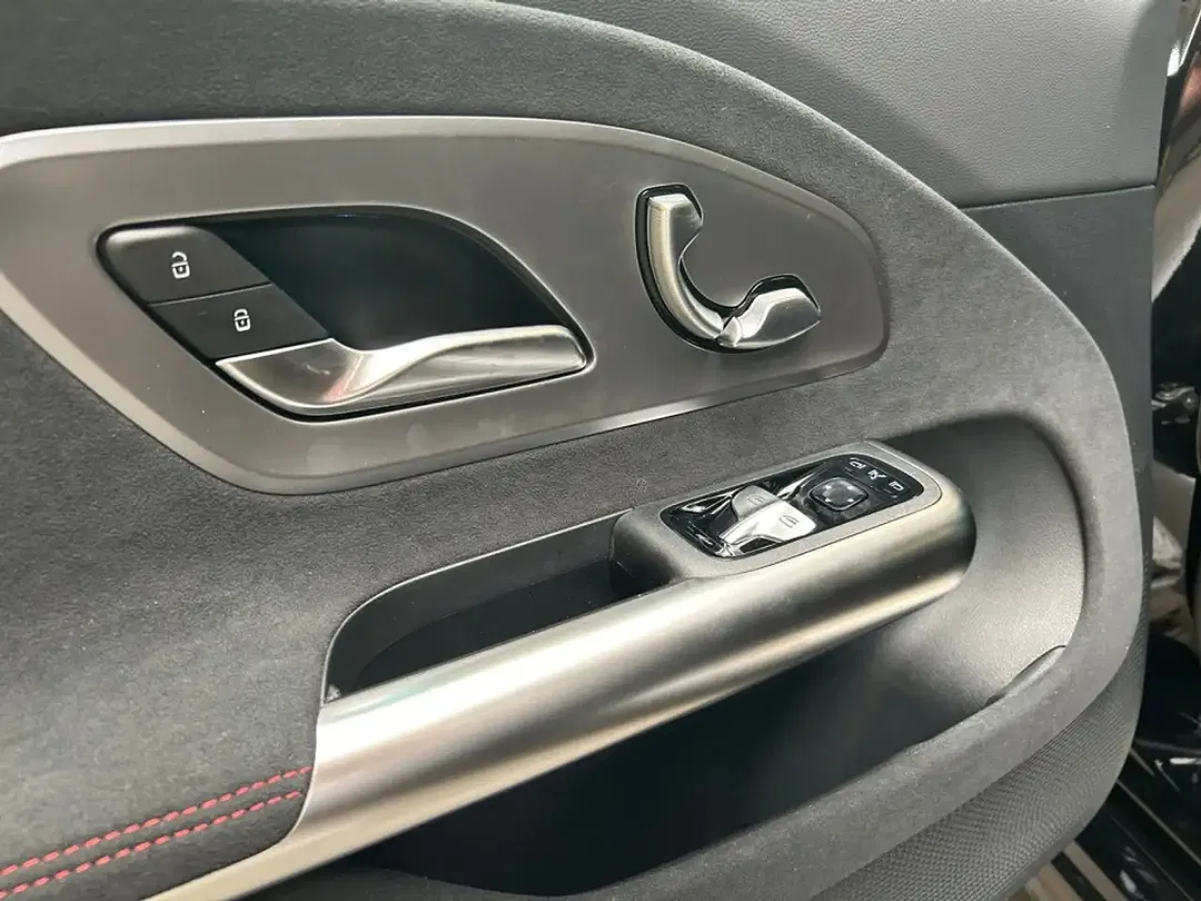 Mercedes-Benz CLA 250 - Thumbnail 9