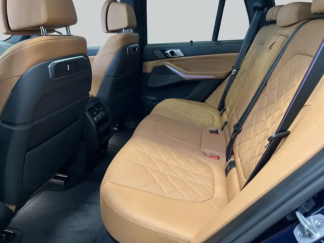 BMW X5 - Thumbnail 10
