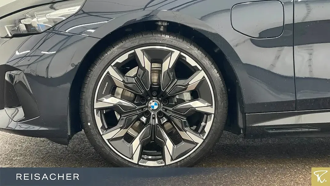 BMW 530 - Thumbnail 3