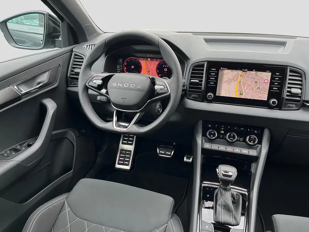 Skoda Karoq - Thumbnail 5