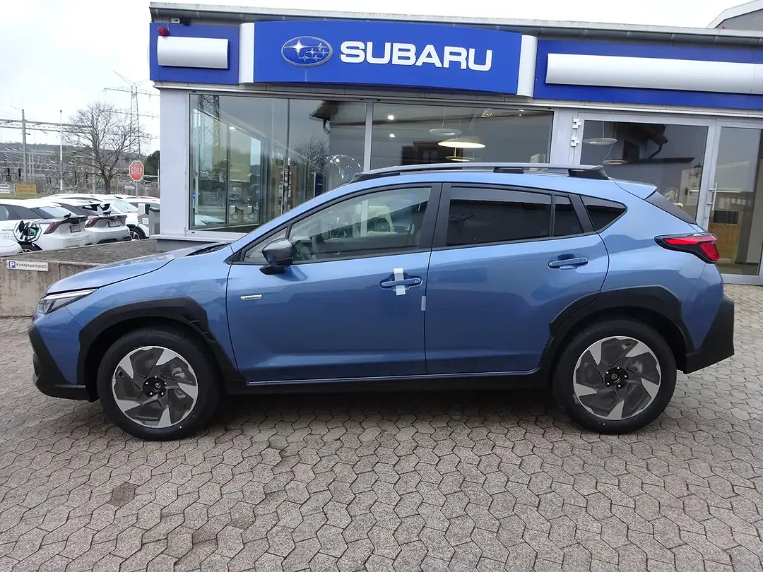 Subaru Crosstrek - Thumbnail 2