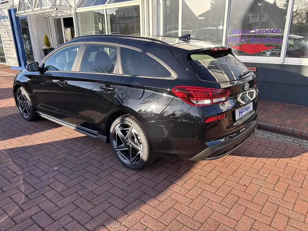 Hyundai i30 - Thumbnail 4