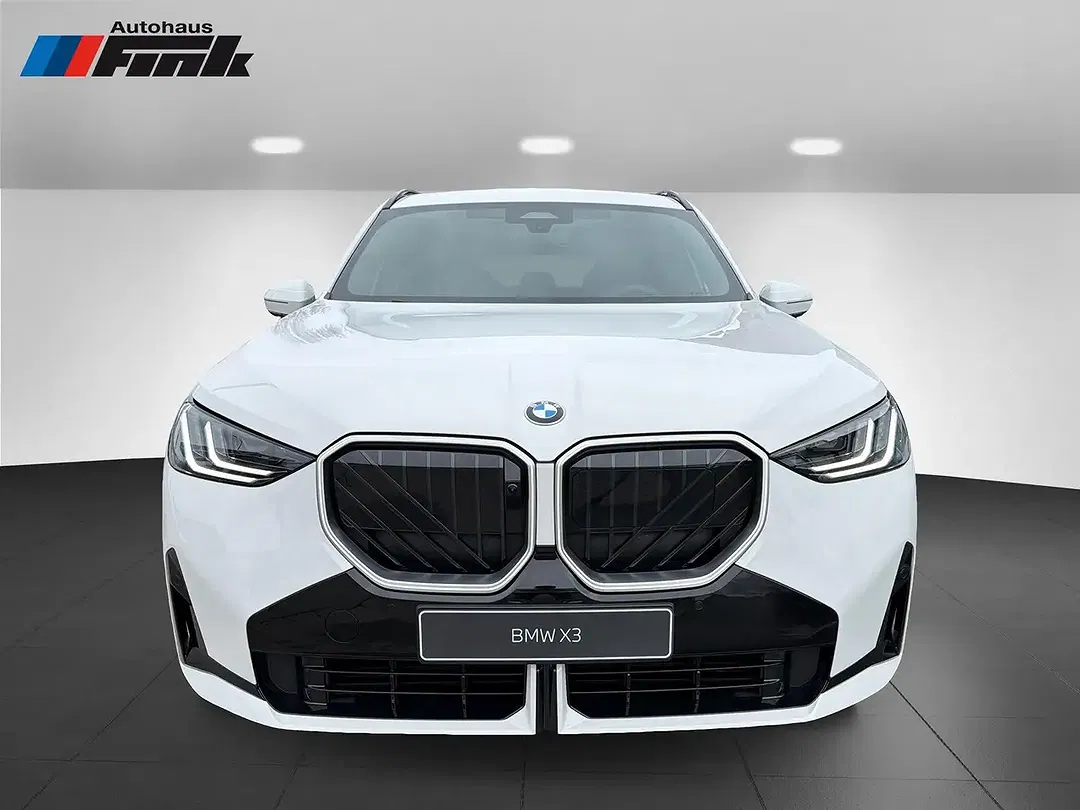 BMW X3 - Thumbnail 2