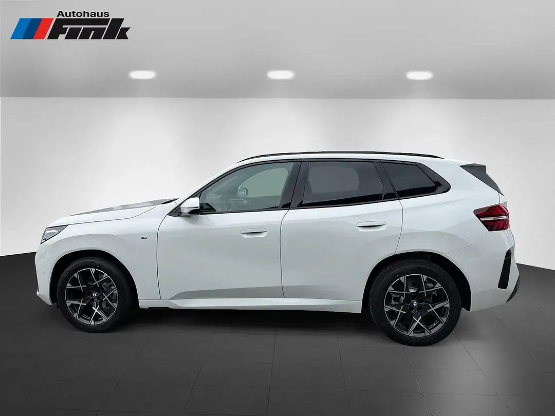 BMW X3 - Thumbnail 3