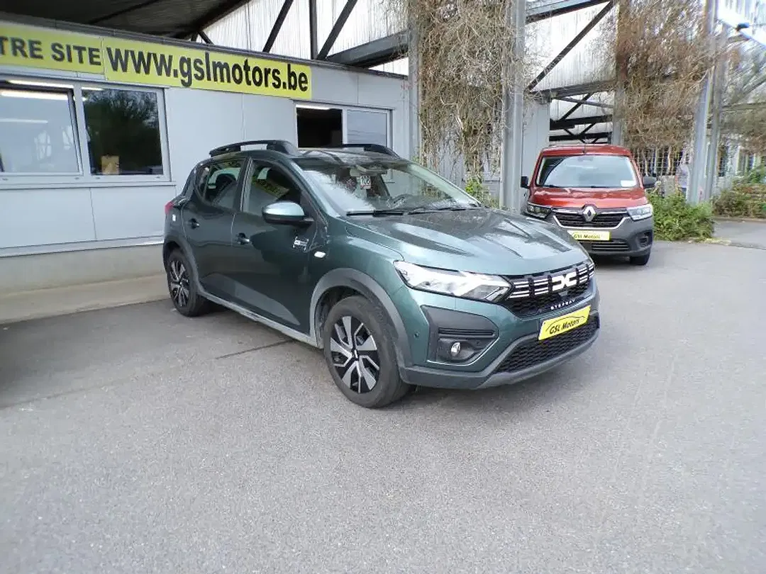 Dacia Sandero - Thumbnail 3