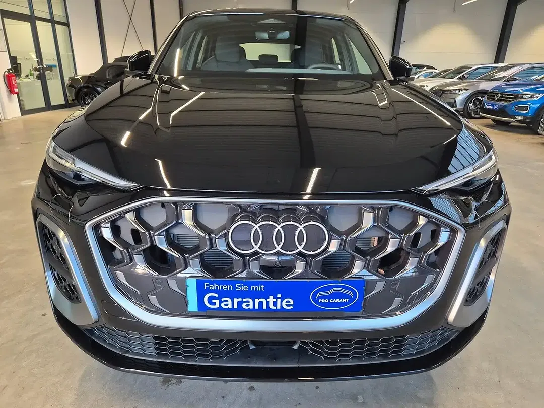 Audi Q5 - Thumbnail 2