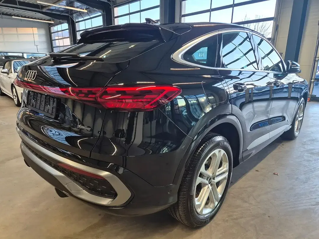 Audi Q5 - Thumbnail 5