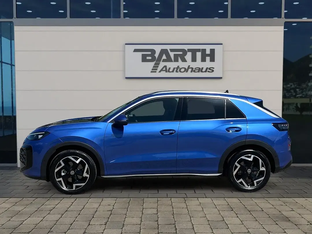 Volkswagen T-Roc - Thumbnail 2