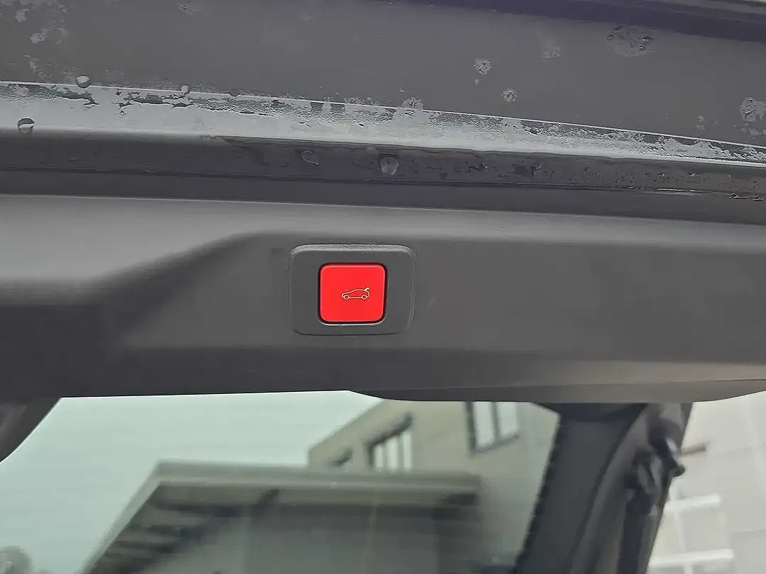 Peugeot 3008 - Thumbnail 12