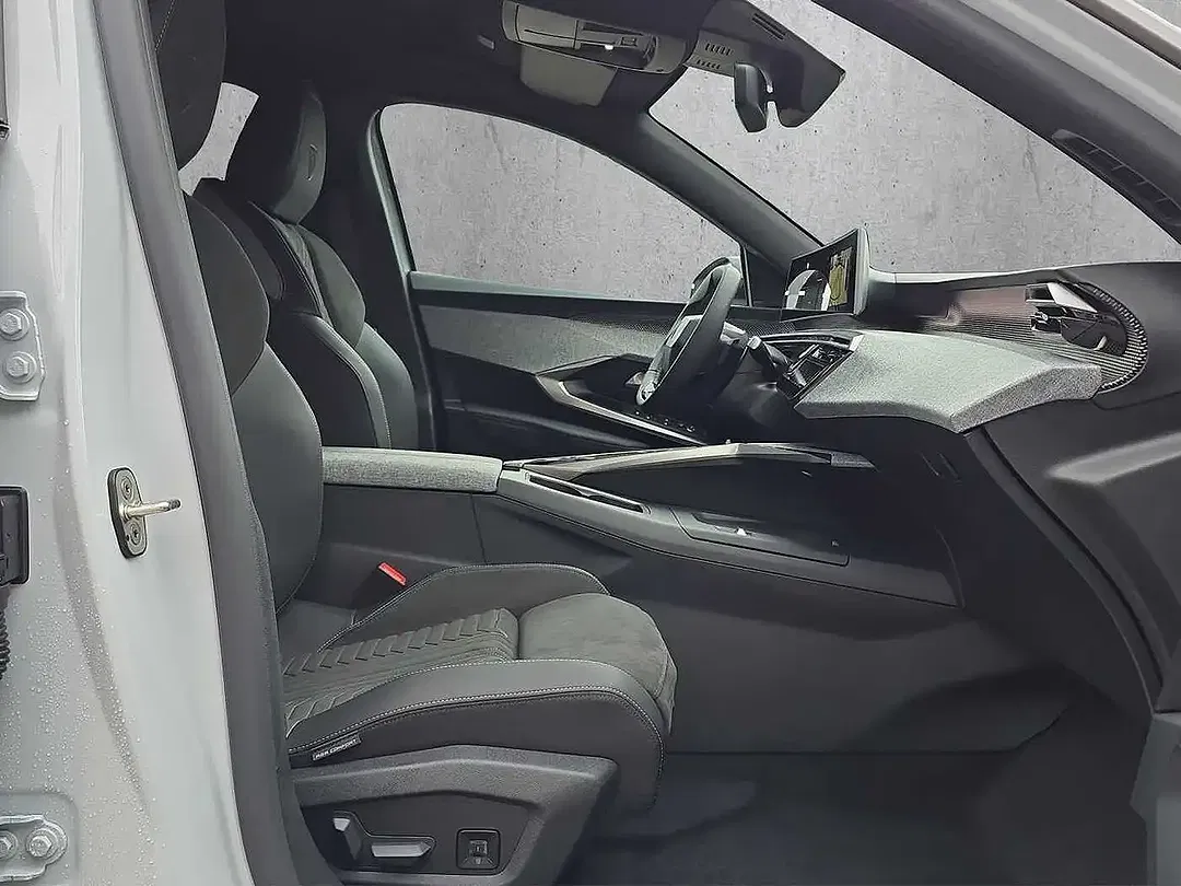 Peugeot 3008 - Thumbnail 9