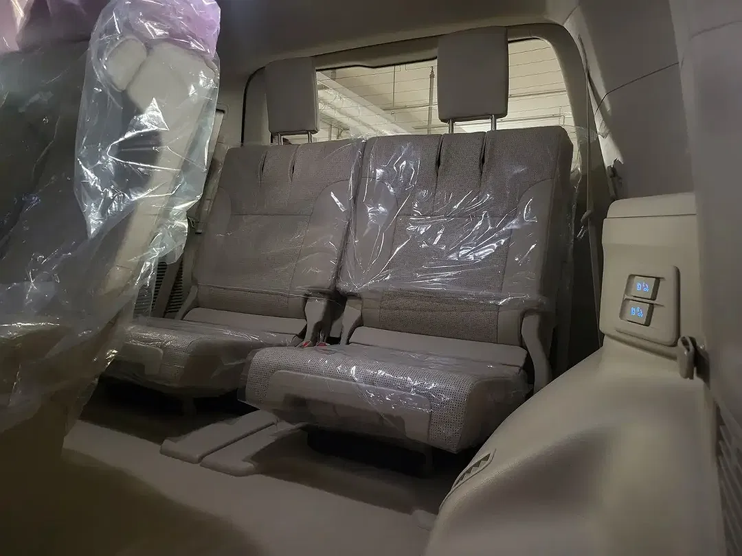Toyota Land Cruiser - Thumbnail 14