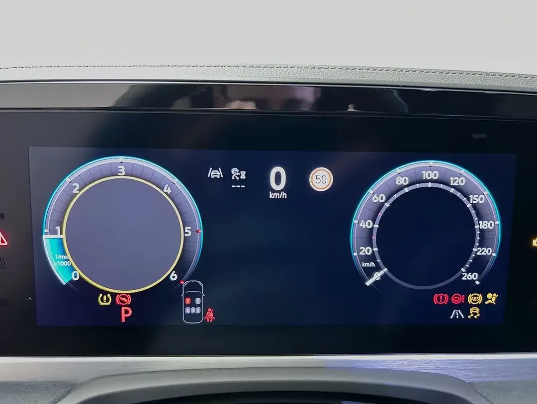 Volkswagen Passat - Thumbnail 8