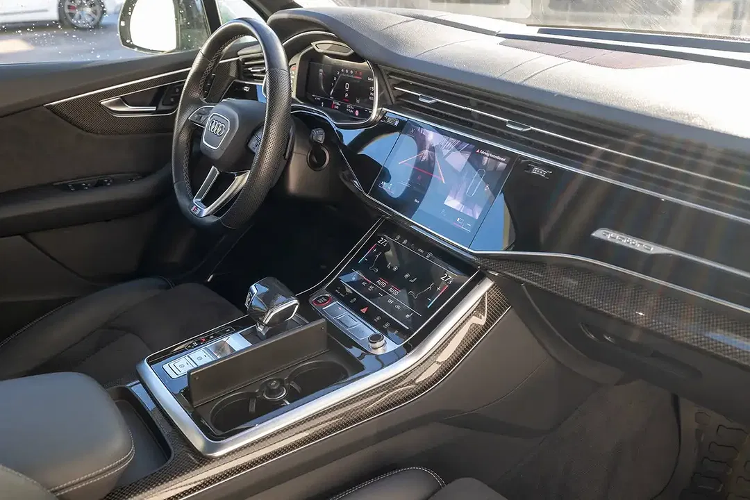 Audi SQ7 - Thumbnail 10