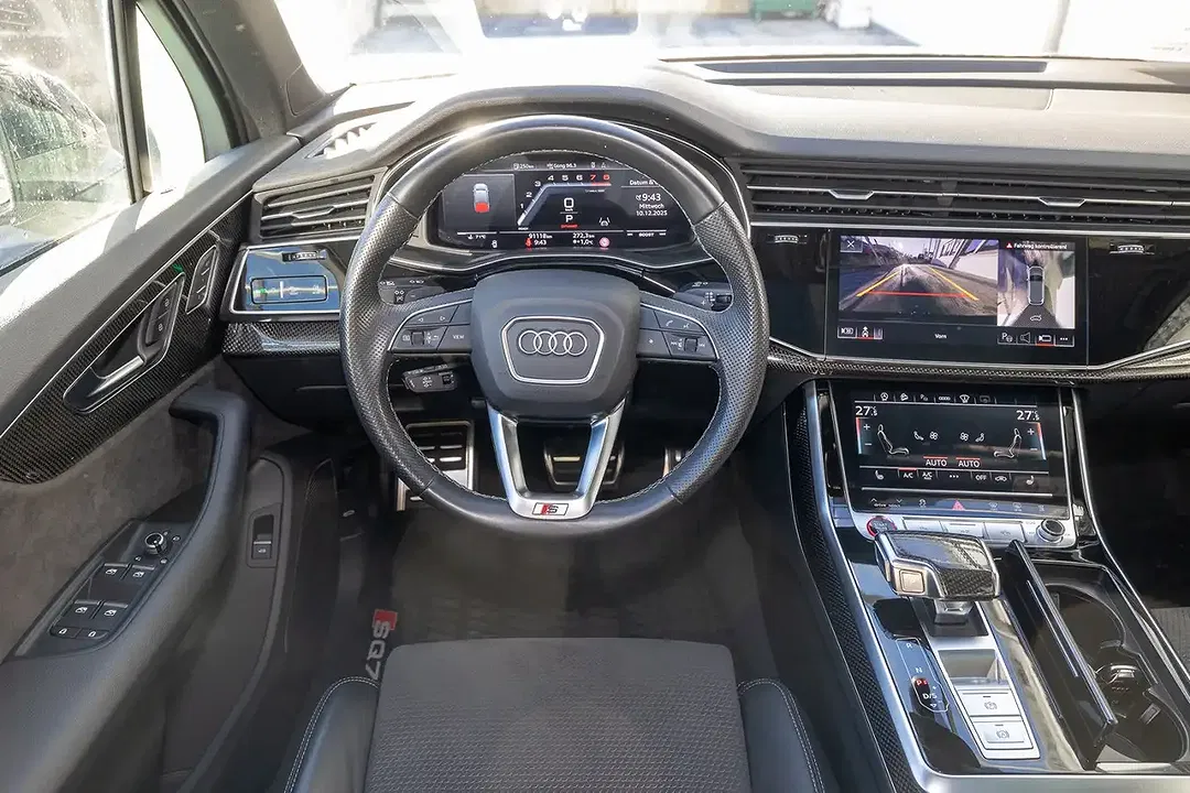Audi SQ7 - Thumbnail 11