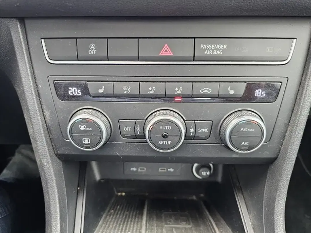 SEAT Ateca - Thumbnail 22