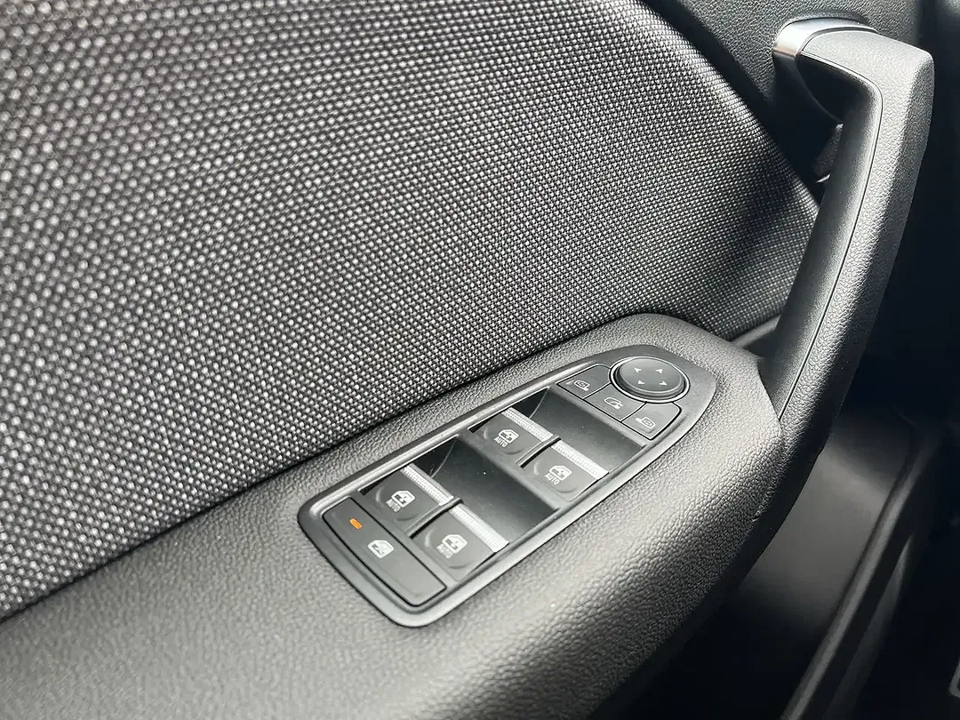 Renault Captur - Thumbnail 13