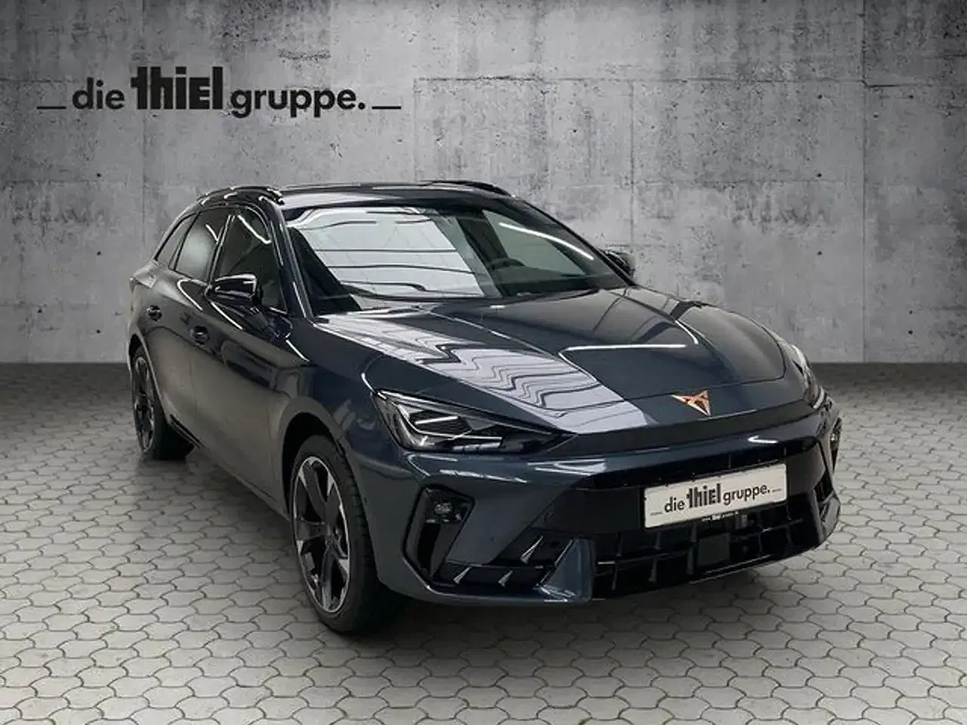 CUPRA Leon - Thumbnail 2