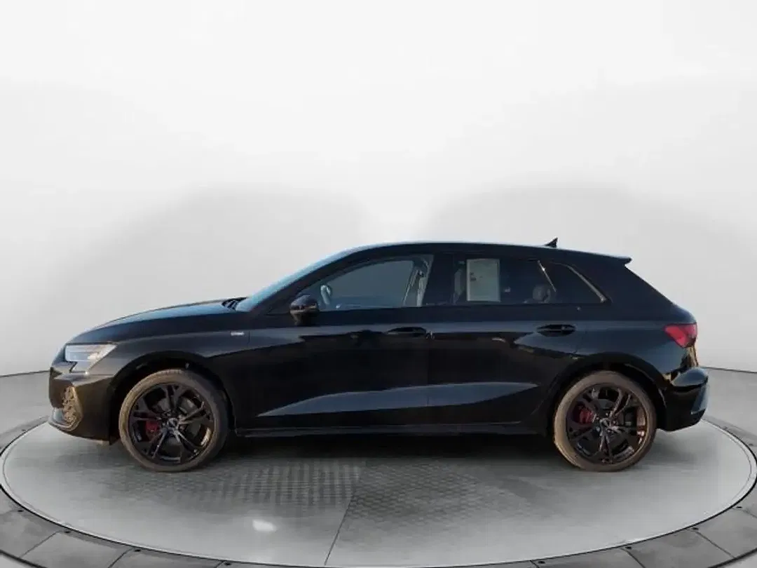 Audi A3 - Thumbnail 2
