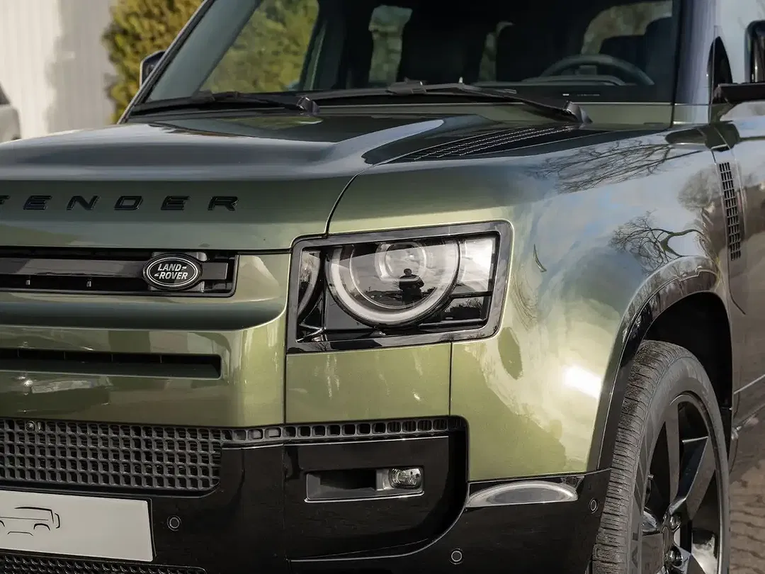 Land Rover Defender - Thumbnail 12