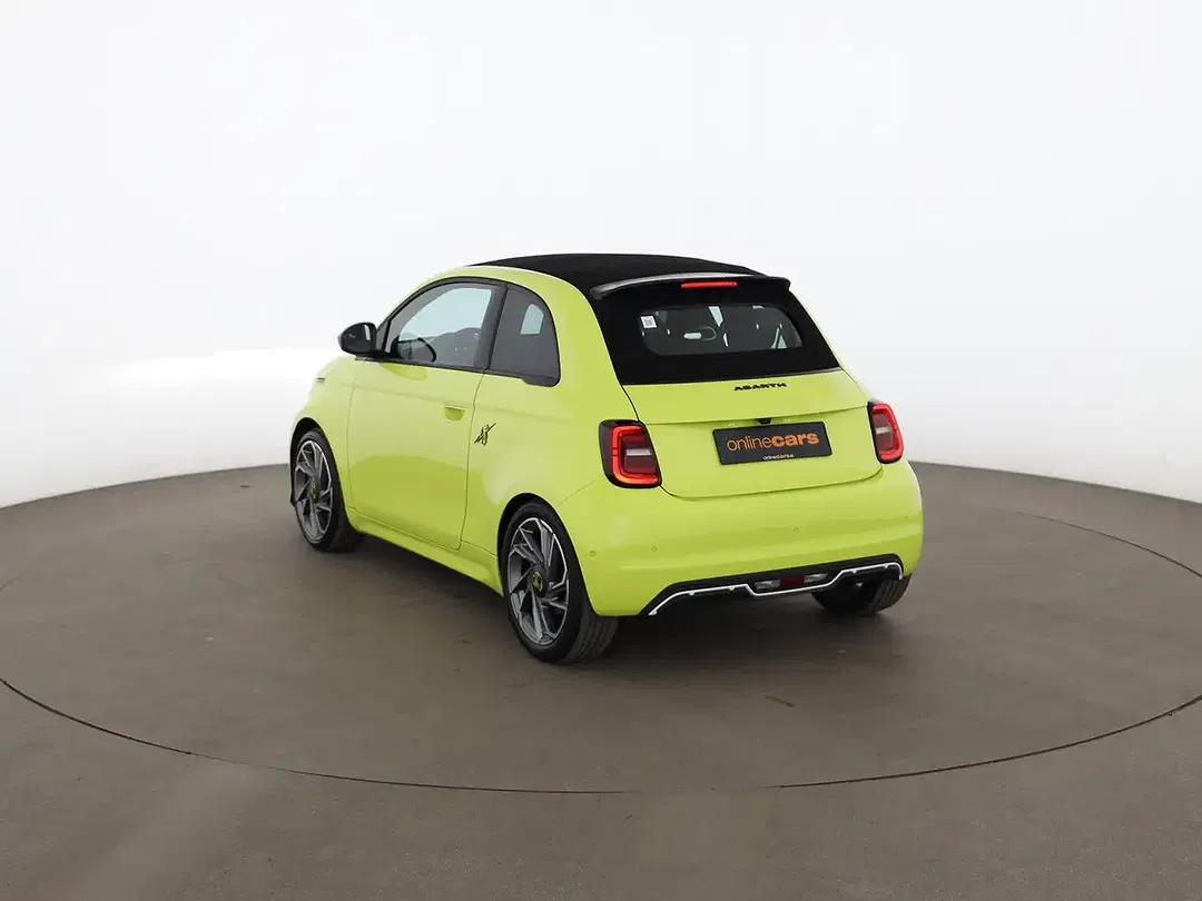 Abarth 500e - Thumbnail 5