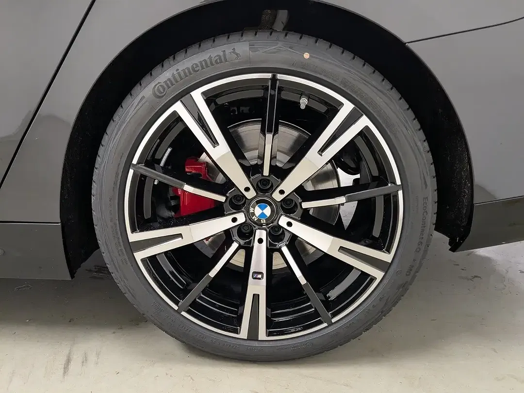 BMW 540 - Thumbnail 8