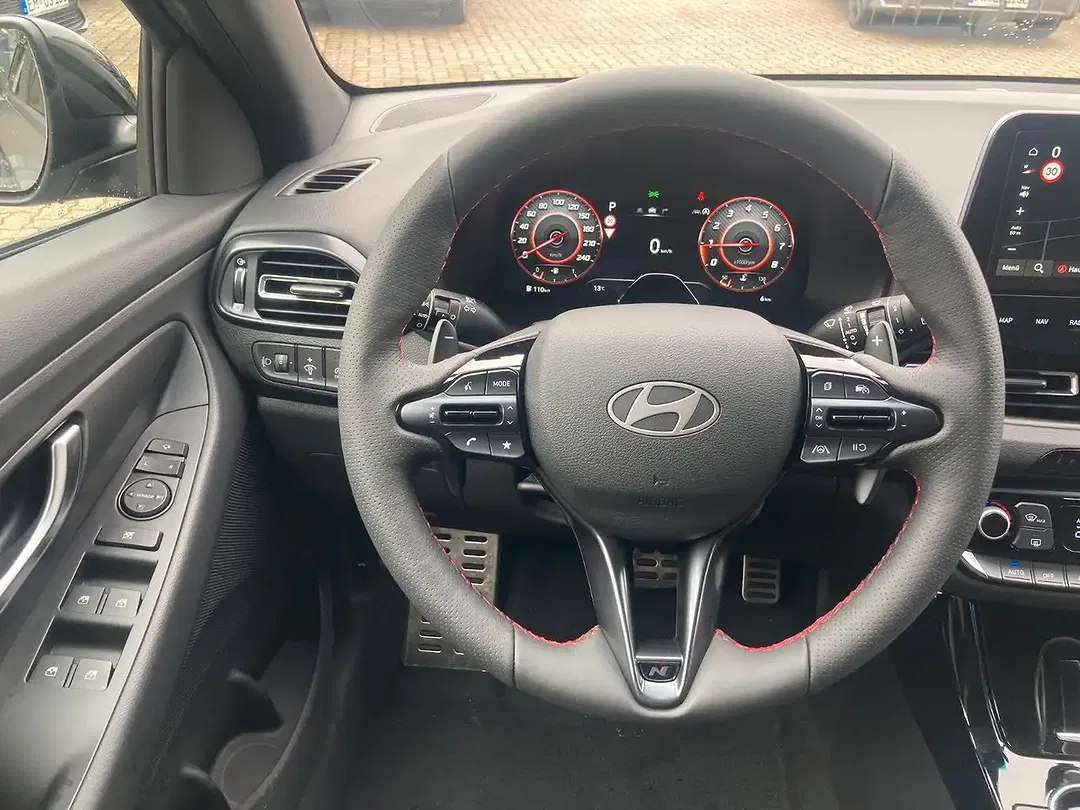 Hyundai i30 - Thumbnail 9