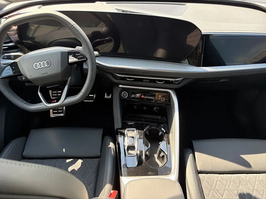 Audi Q5 - Thumbnail 11