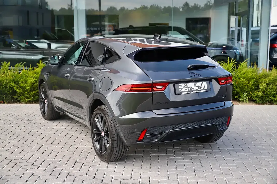 Jaguar E-Pace - Thumbnail 11