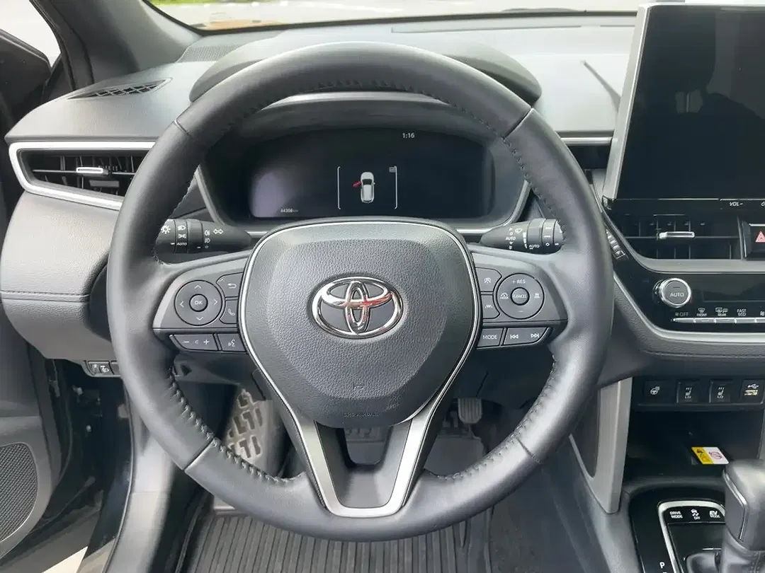 Toyota Corolla Cross - Thumbnail 13