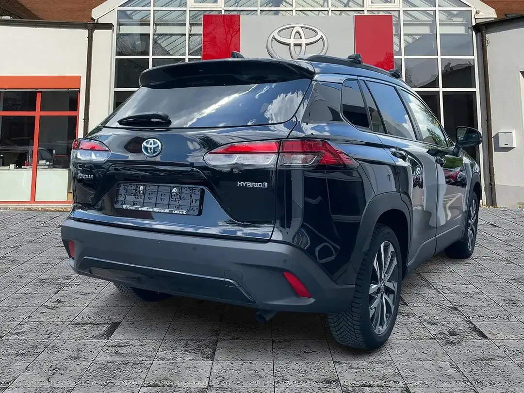 Toyota Corolla Cross - Thumbnail 7