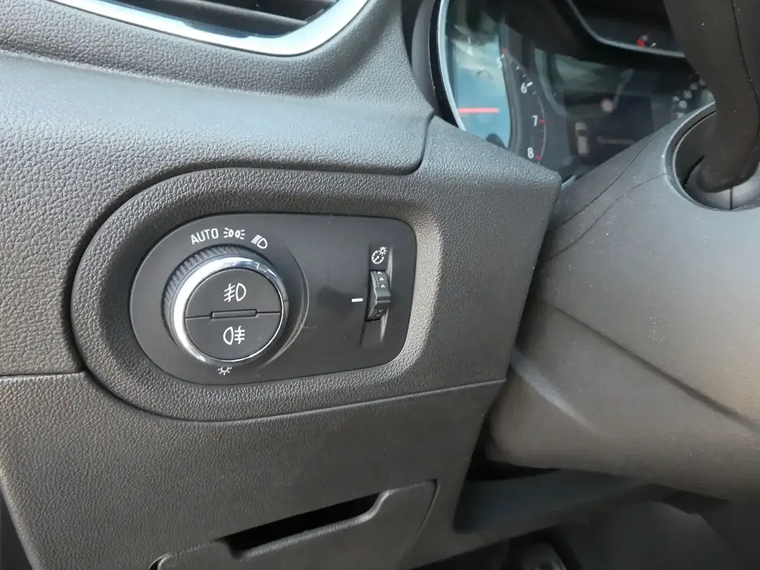 Opel Grandland X - Thumbnail 13