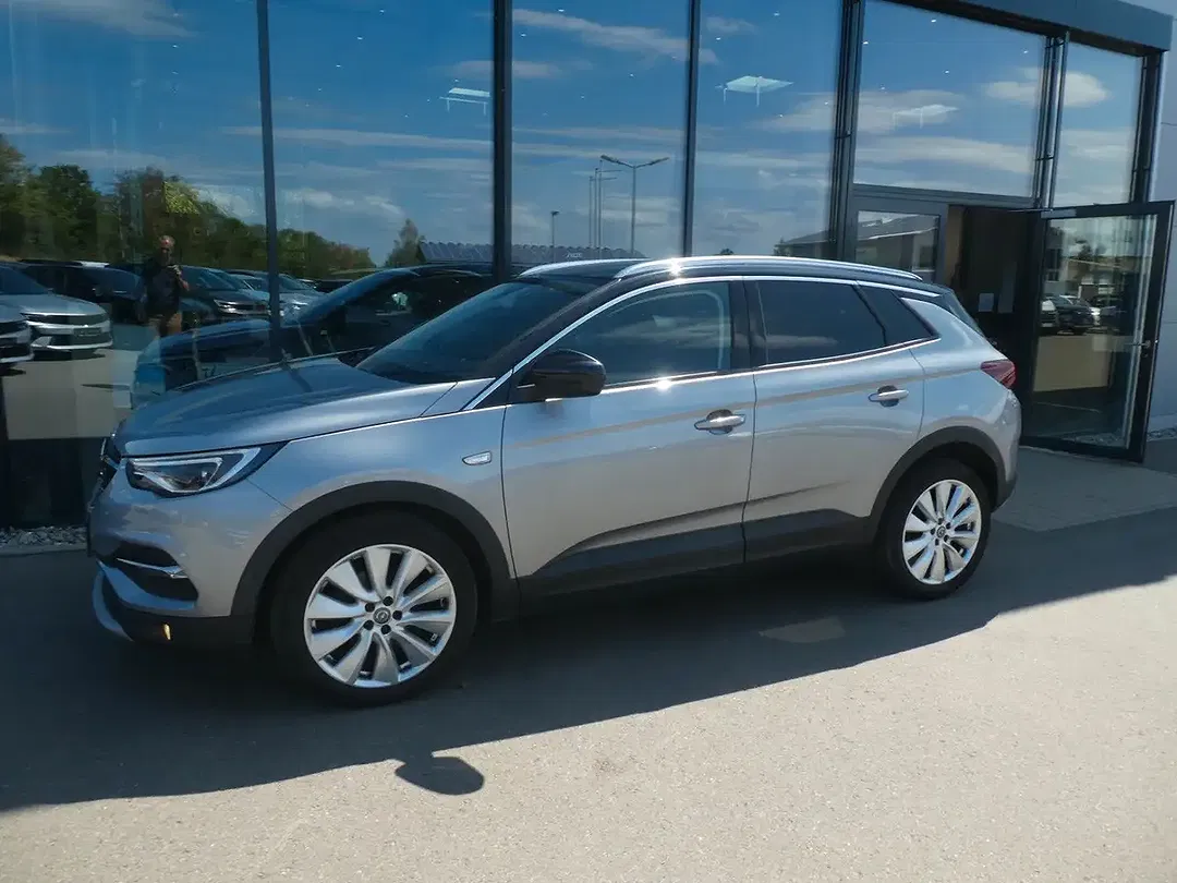 Opel Grandland X - Thumbnail 2