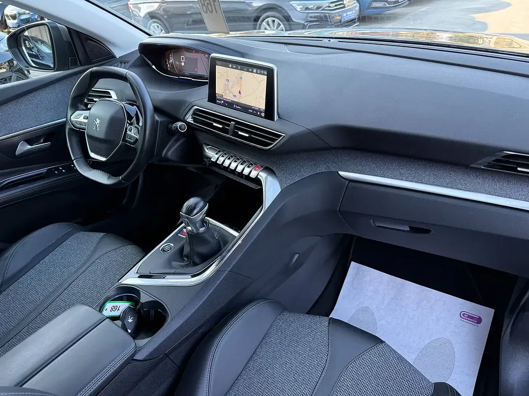 Peugeot 5008 - Thumbnail 28
