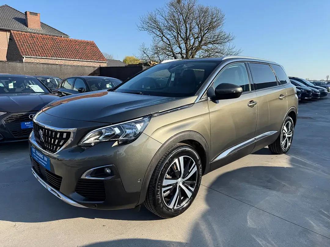 Peugeot 5008 - Thumbnail 9