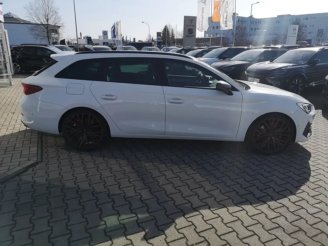 CUPRA Leon - Thumbnail 7