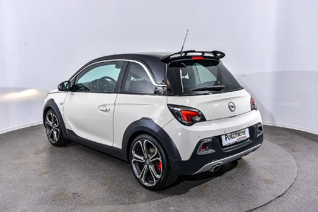 Opel Adam - Thumbnail 4