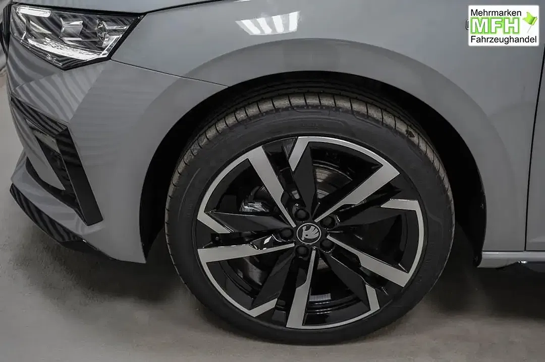 Skoda Scala - Thumbnail 5