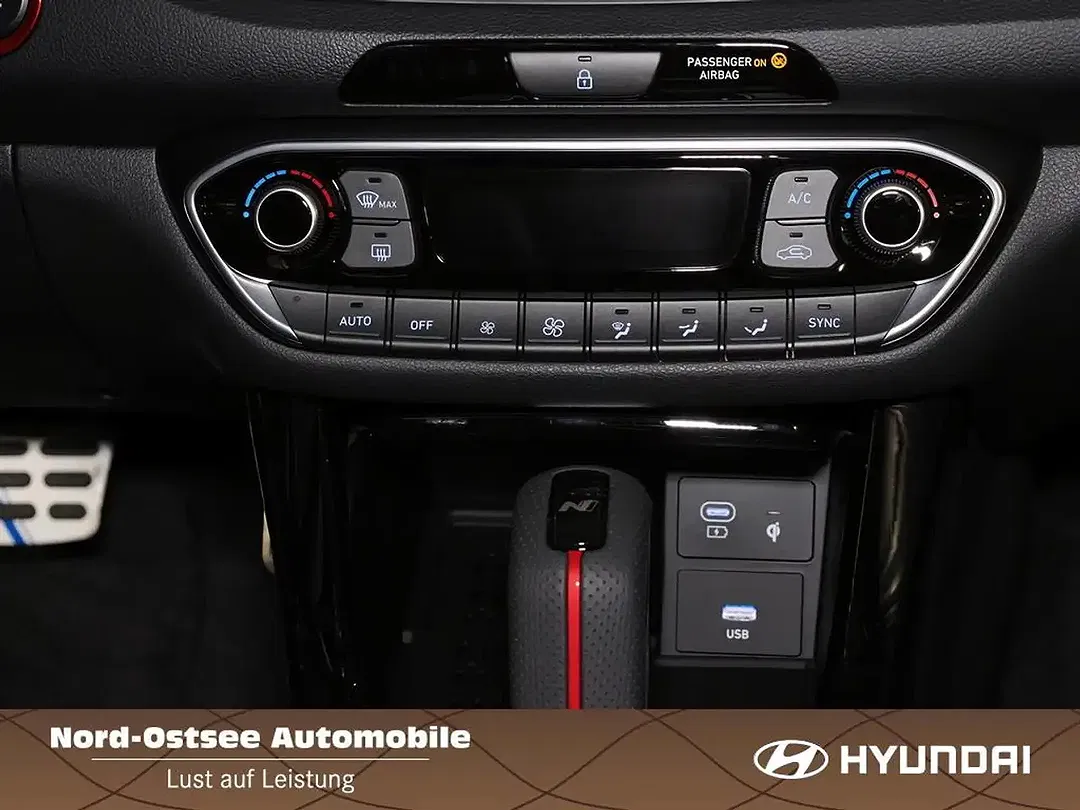 Hyundai i30 - Thumbnail 11