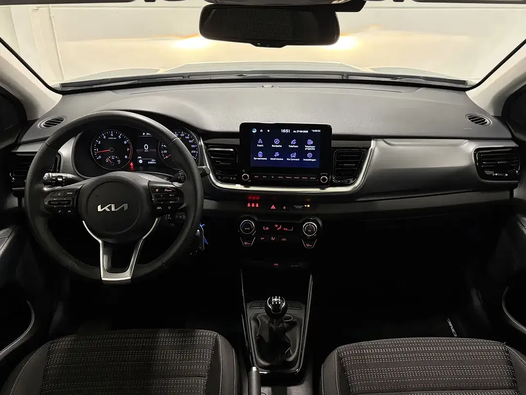 Kia Stonic - Thumbnail 9