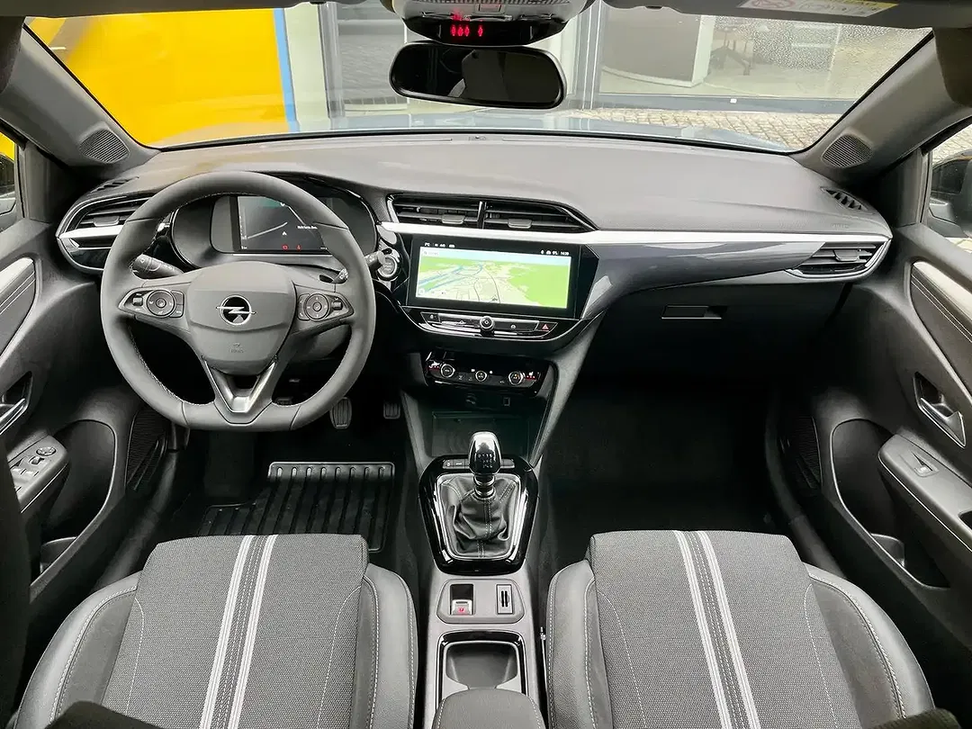 Opel Corsa - Thumbnail 11