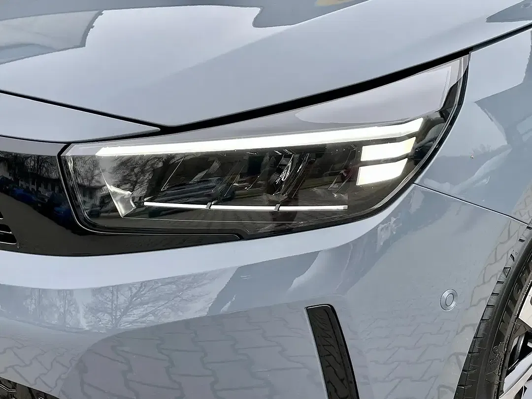 Opel Corsa - Thumbnail 4