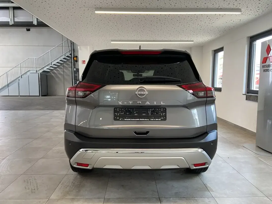Nissan X-Trail - Thumbnail 3