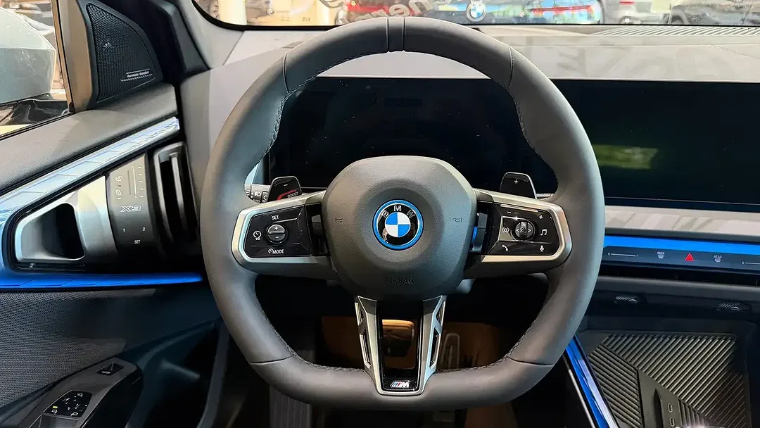 BMW X3 - Thumbnail 13