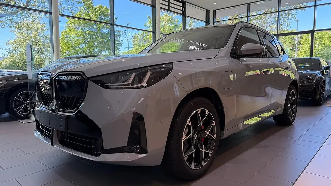 BMW X3 - Thumbnail 4