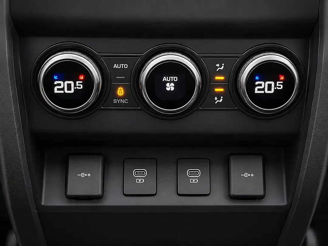 Land Rover Defender - Thumbnail 13