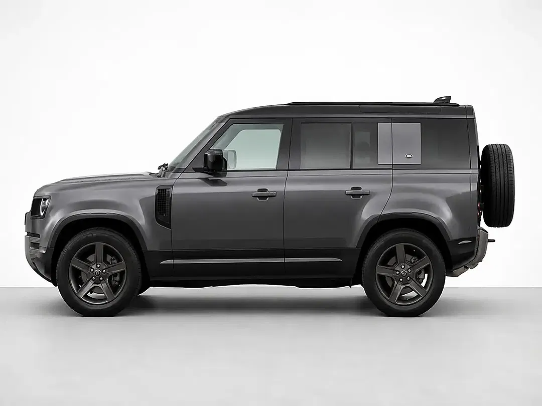 Land Rover Defender - Thumbnail 2