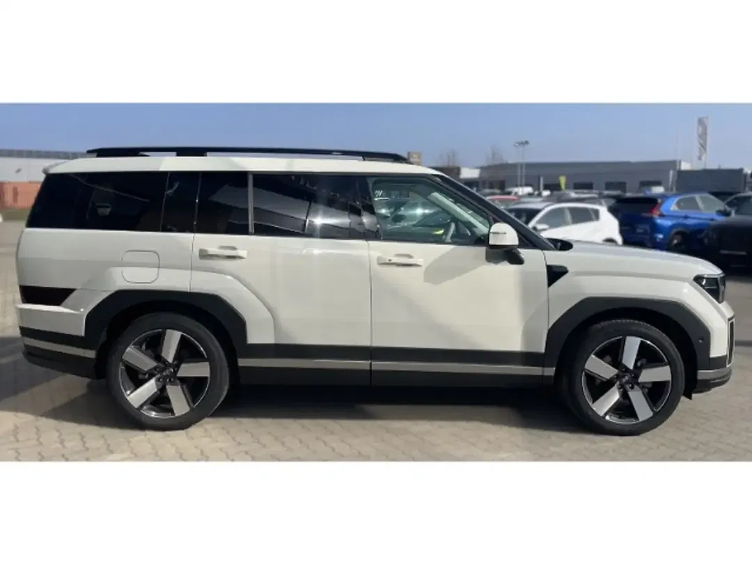 Hyundai SANTA FE - Thumbnail 5