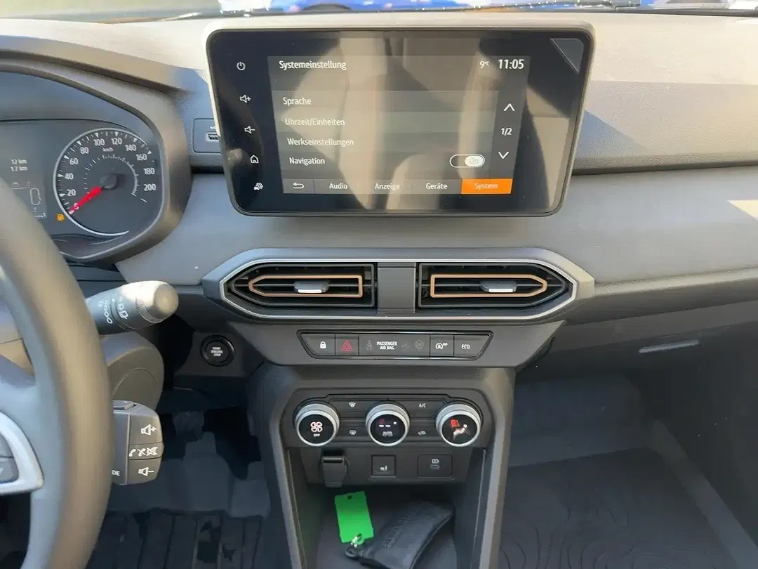 Dacia Sandero - Thumbnail 10