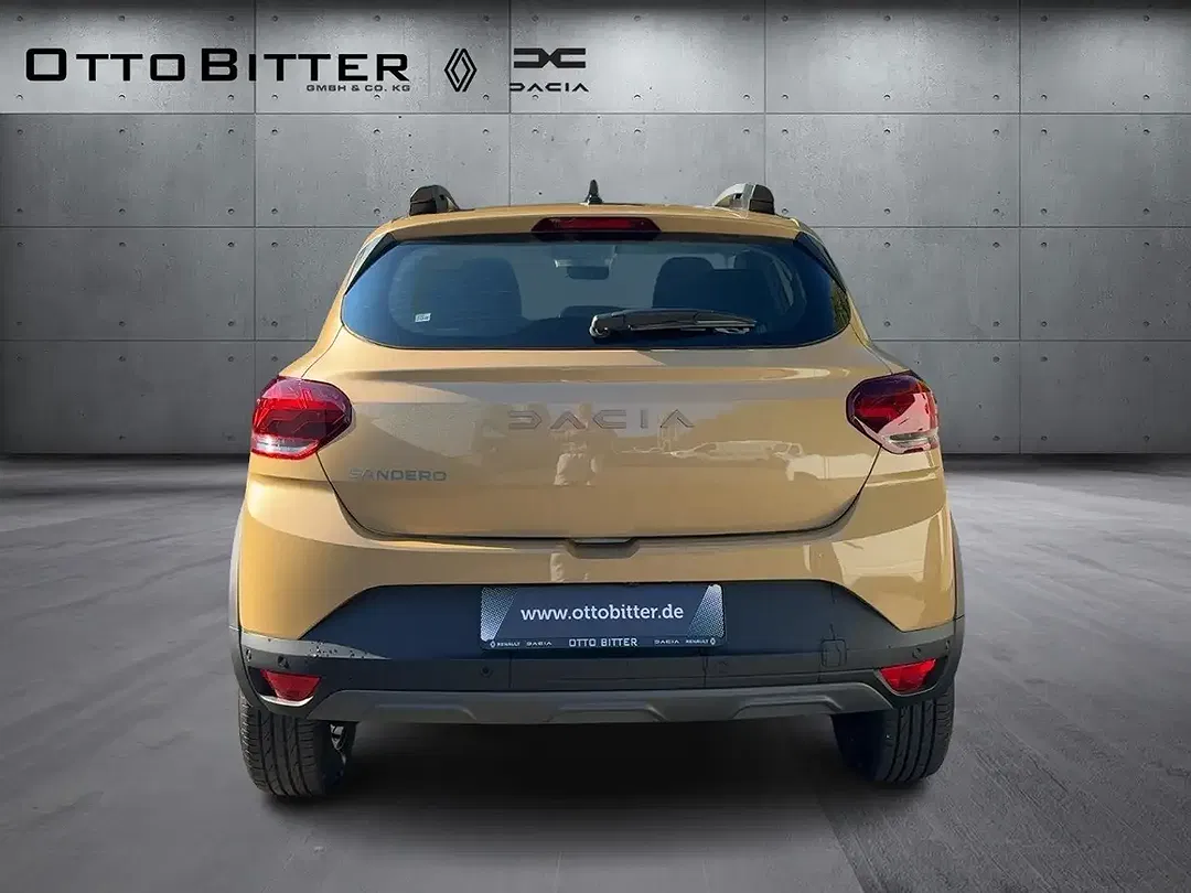 Dacia Sandero - Thumbnail 3